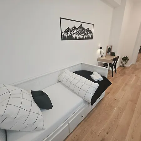 빌라 Fendi Deluxe 브라티슬라바